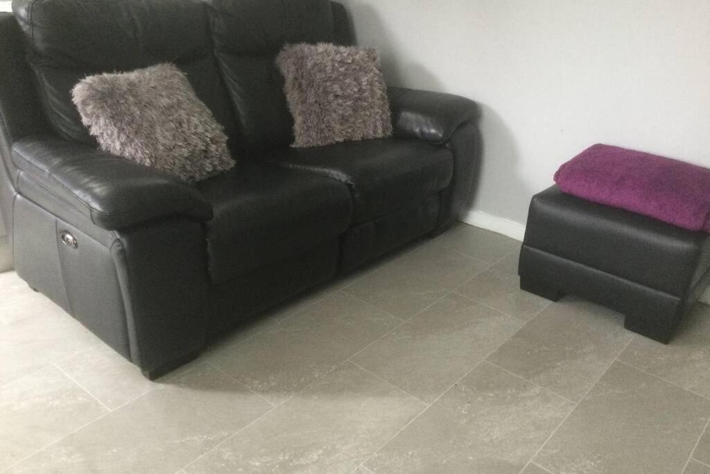 Leafy Lytham Central Lovely Ground Floor 1 Bedroom Apartment With Private Garden In Lytham Dog Friendly Lytham St Annes Kültér fotó